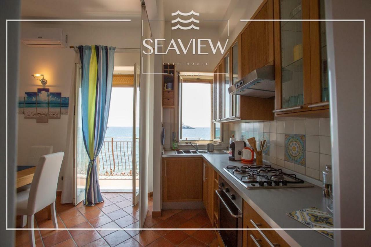 Seaview Guest House Giardini-Naxos Buitenkant foto